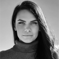 Rochelle Bronwyn