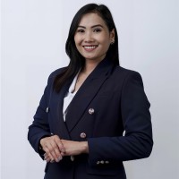 Gizelle-Ann C. Albaran, Com