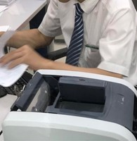 李昊伦