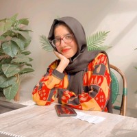 Shereen Khan