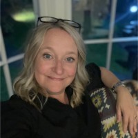 Jenny Sawyer