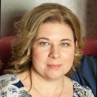 Füzesi Katalin