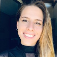 Lucia R.