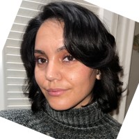 Daniela D.