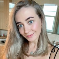Lauren Goold