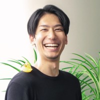 古川万里