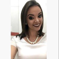 Tayane Mello