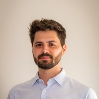 Sebastian Flutur