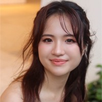 Charlotte Low