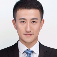 杨哲君