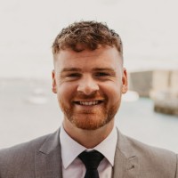 Simon Luckhurst