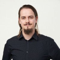 Nils Neuhäuser