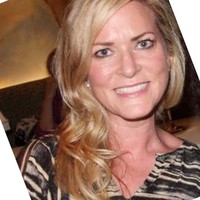 Colleen Mchugh