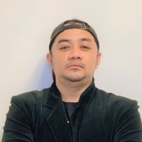 John Karlou D.