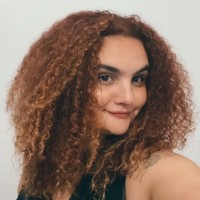 Déborah Galesso Farias