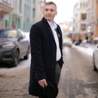 Ivan L.