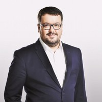 Ahmet Özgür