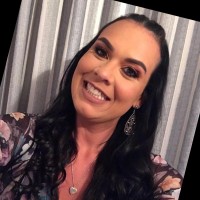 Camila Carniel Goulart