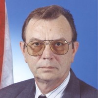 Lee Hyden