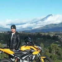 Damian Hallo Méndez