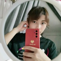 彭燕妮