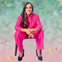 Monique Moura Costa Advogada Tributarista e Empresarial