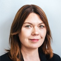 Dacia Kelly, Mba