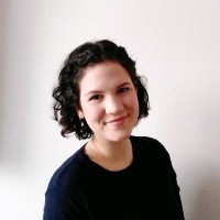 Lili Tóth
