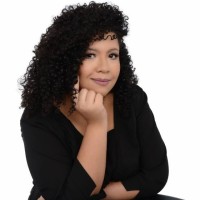 Estela Menezes