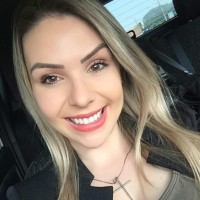 Juliana Mello Hauffe