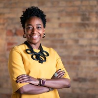 Monique Batteast, Mba