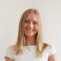 Kelly Tiernan, Ma, Mhc