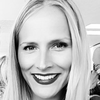 Bianca Falloon