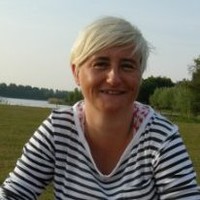 Anita Zuur