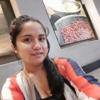 Dhariana Estefany Zelada Torres