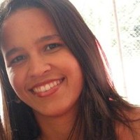 Priscilla Cifani Ayres Escola