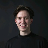 Simon Strauß
