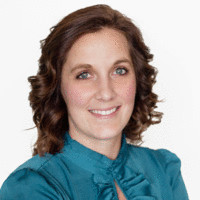 Dr. Amanda Bohn