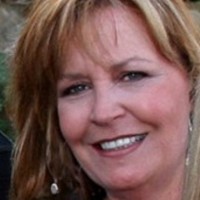 Shelly Christ REALTOR® - Kansas City Metro