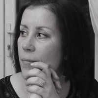 Angela Browne