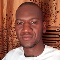 Daouda Sangaré, Médecin