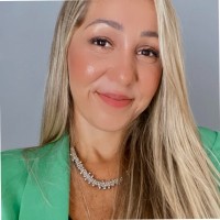 Fabricia Vasques Carvalho