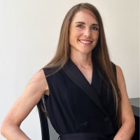 Lizelle H.