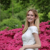Elise V.