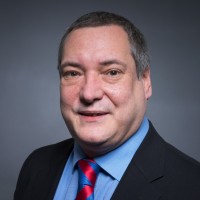Robert Schilling
