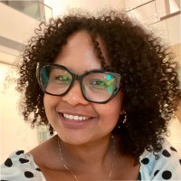 Elisangela Soares