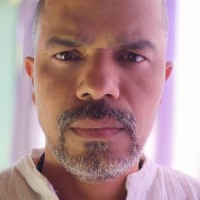 Roger queiroz