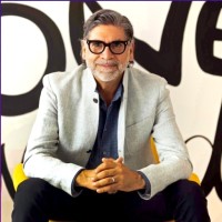 Carlos Alcázar