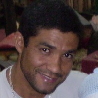 adilson valdomiro