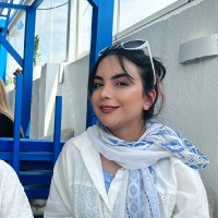 Atena Esmailzadeh